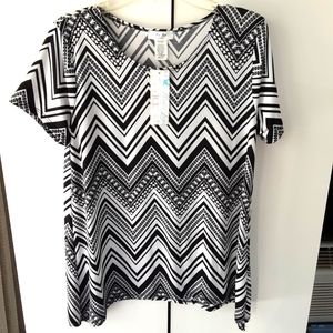 Stunning Rue Juju Chevron Print Short Sleeve Womens Tunic Top